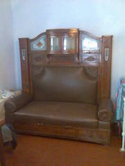 Продам диван кожаный