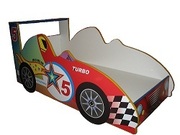 Детская кроватка Спортивный автомобиль
